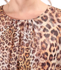 Bluza cu falduri la decolteu din voal cu animal print si fir de lurex